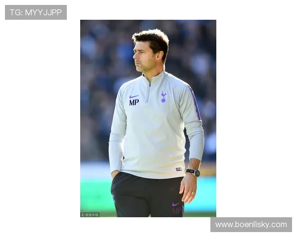 凯恩足球明星的辉煌历程与成就解析